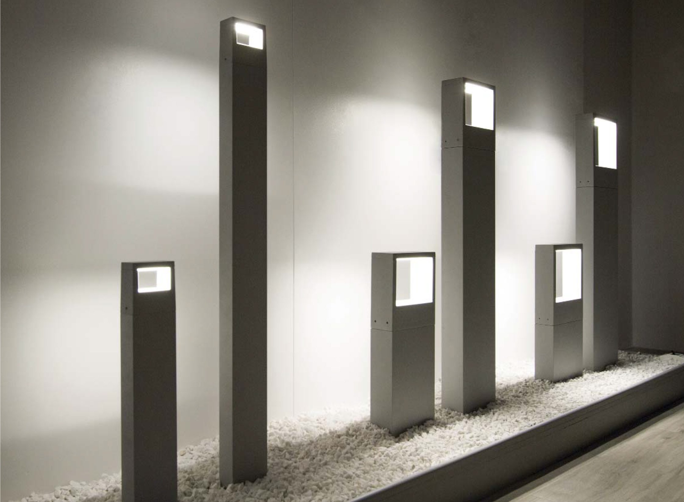 LED pullert, udendørs pullertlampe til sti og gangbelysning IP65 fra Ligman DELUX DENMARK