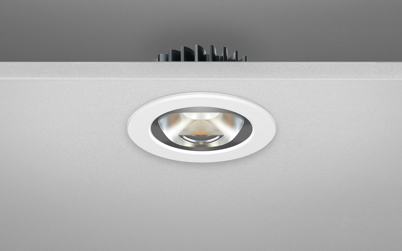 LED wallwasher downlight dæmp med DALI, 1-10 V el. push Multi fra Projektleuchten DELUX DENMARK