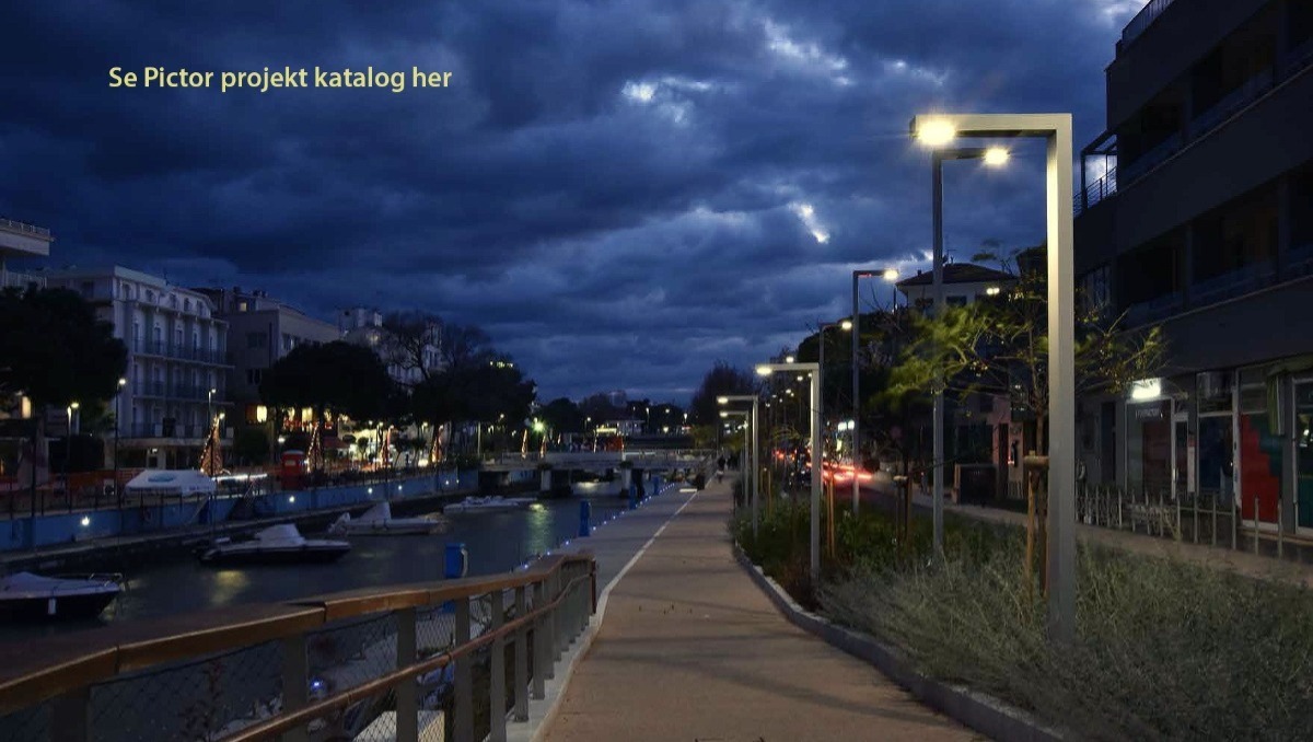 LED vej og gadebelysning, LED gadelampe, LED parklampe, LED projektør på mast, IP66, Klasse II, RGBW, NEBULA fra NOVA DELUX DENMARK